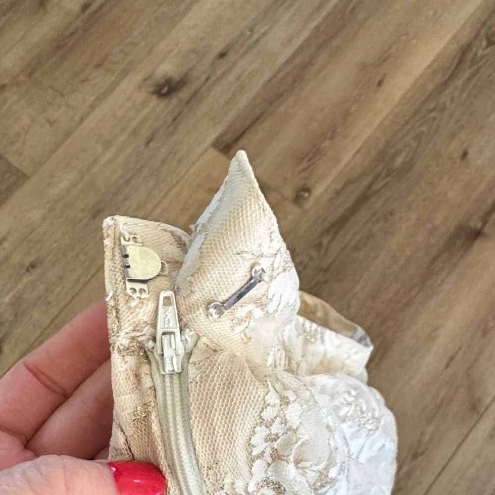 Vintage Women's Cream Lace Overlay A-Line Skirt size 7/8 - Picture 3 of 5